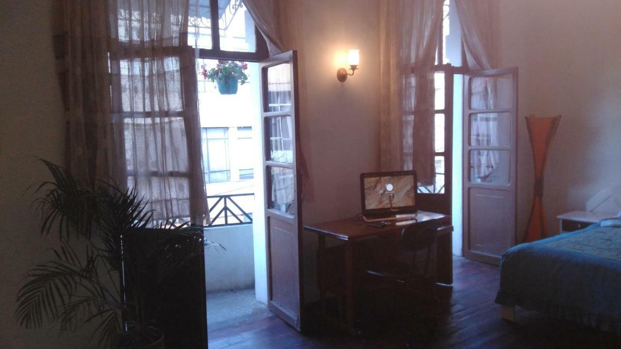 Guesthouse Nelson Quito Ngoại thất bức ảnh
